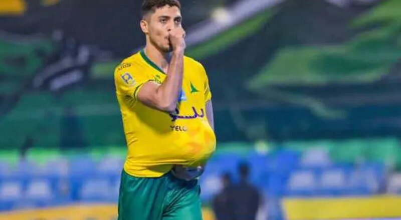 محمد شريف يكشف سبب رفضه الانتقال للزمالك